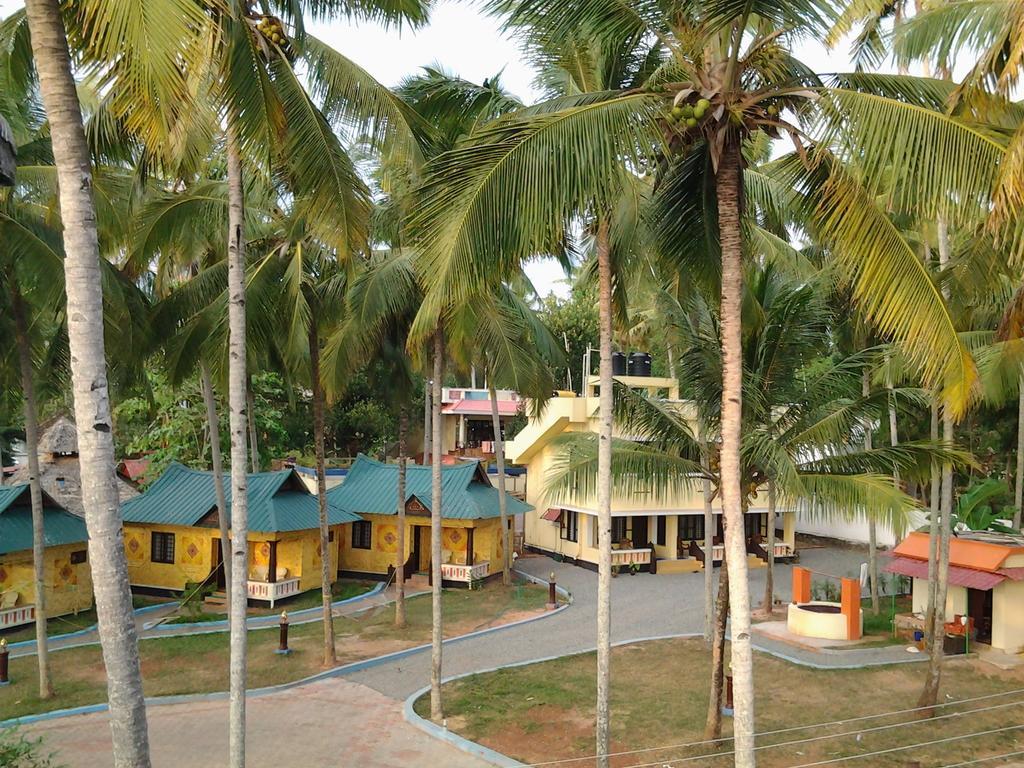La Mirban Otel Varkala Dış mekan fotoğraf
