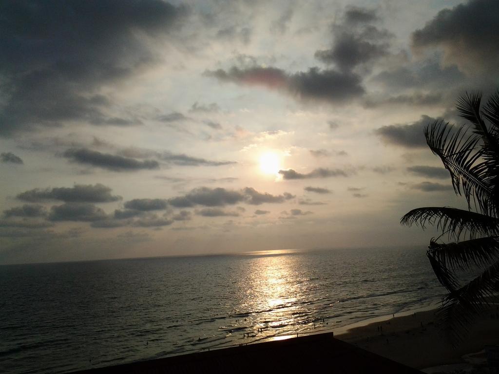 La Mirban Otel Varkala Dış mekan fotoğraf