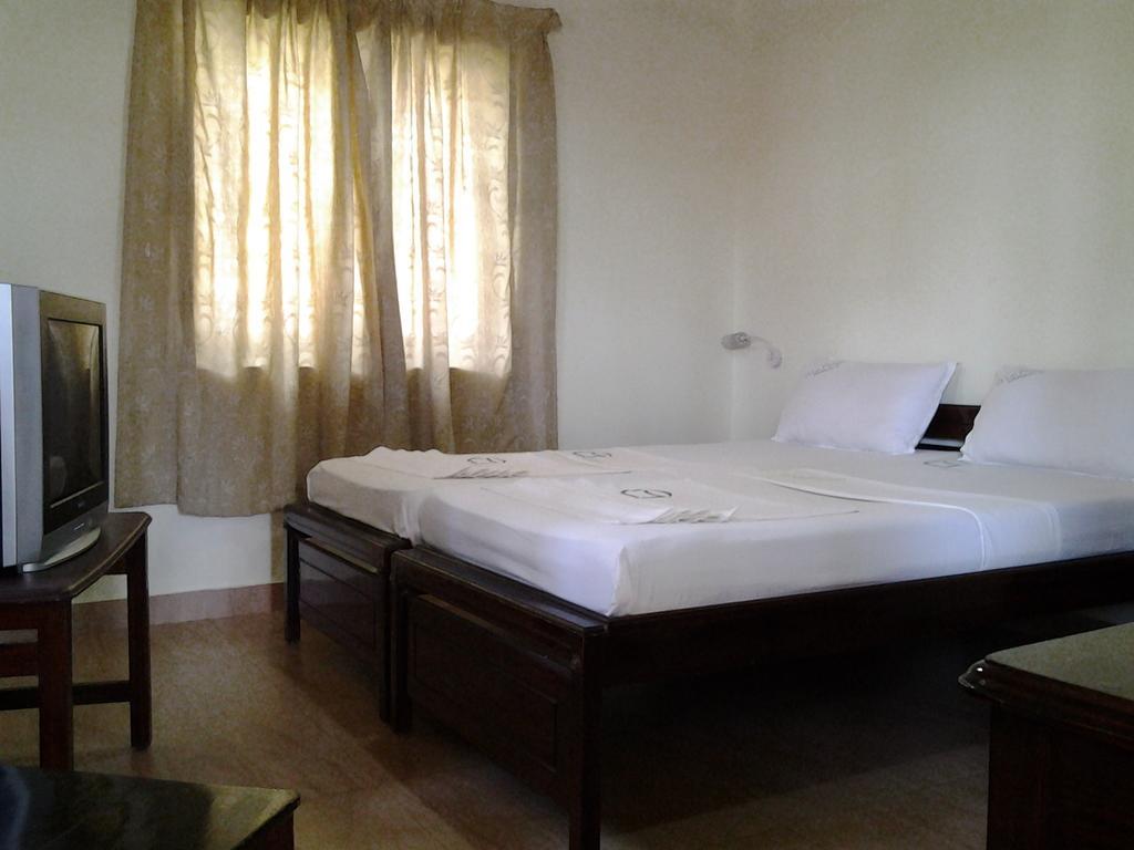 La Mirban Otel Varkala Oda fotoğraf